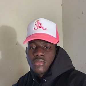 Meet your Posher, Omar